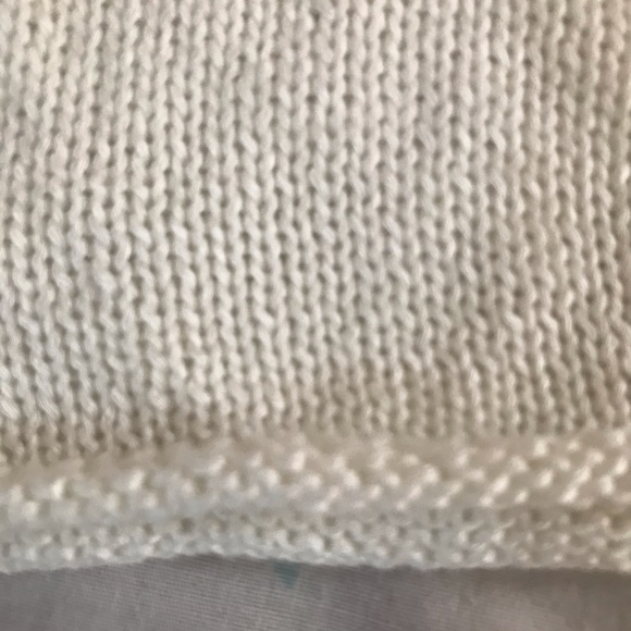 Flowey Sweater tank top - Picture 4 of 5